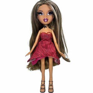 Bratz Yasmin Girls Nite Out! 21st Birthday Edition Fashion Doll